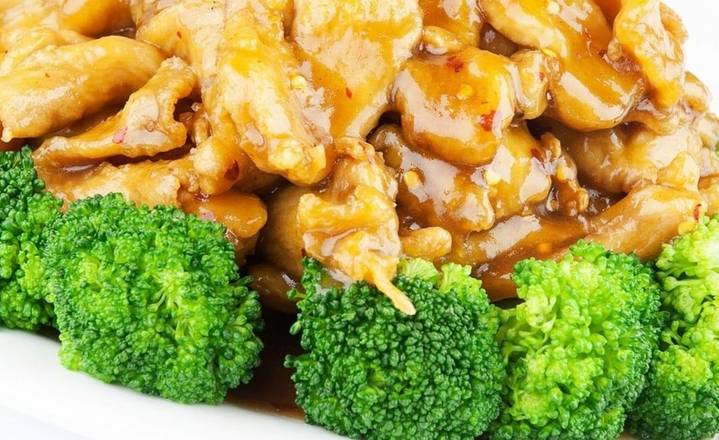 C12. Sliced Chicken with Orange Flavor 陈皮鸡片